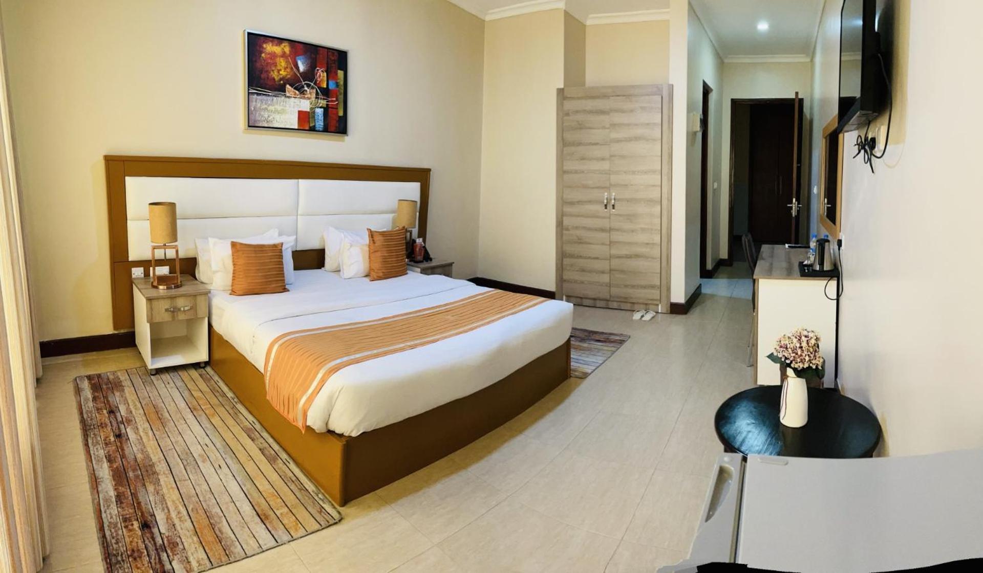 Nashera Hotels Dodoma Esterno foto